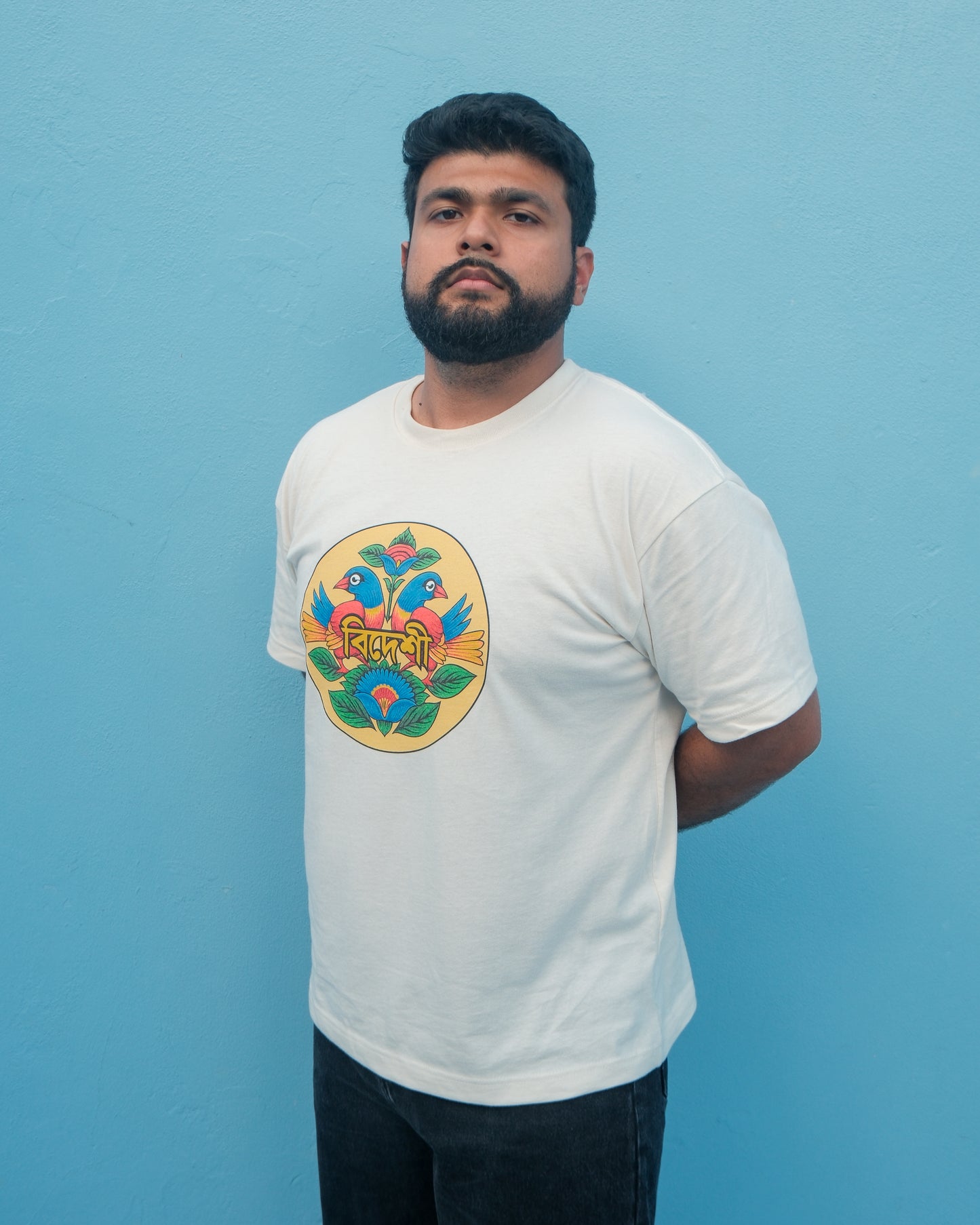 Bideshi Folk Tee